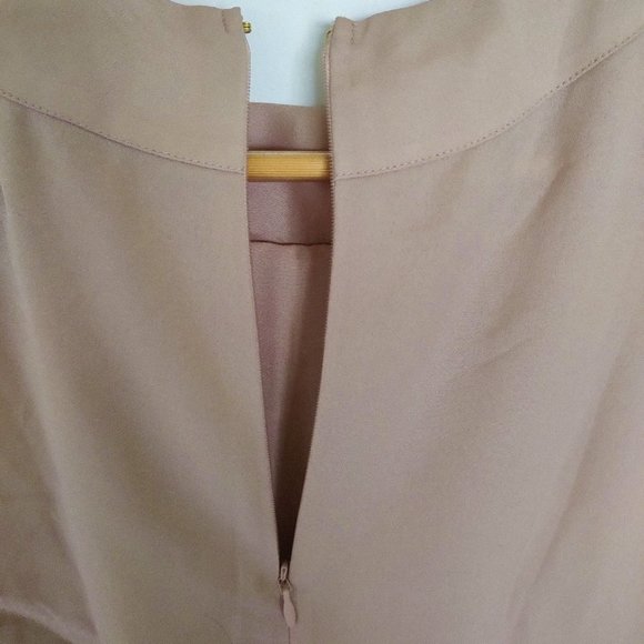 Park Avenue high neck semi casual beige nude top with lining attached & back zip - Picture 5 of 6